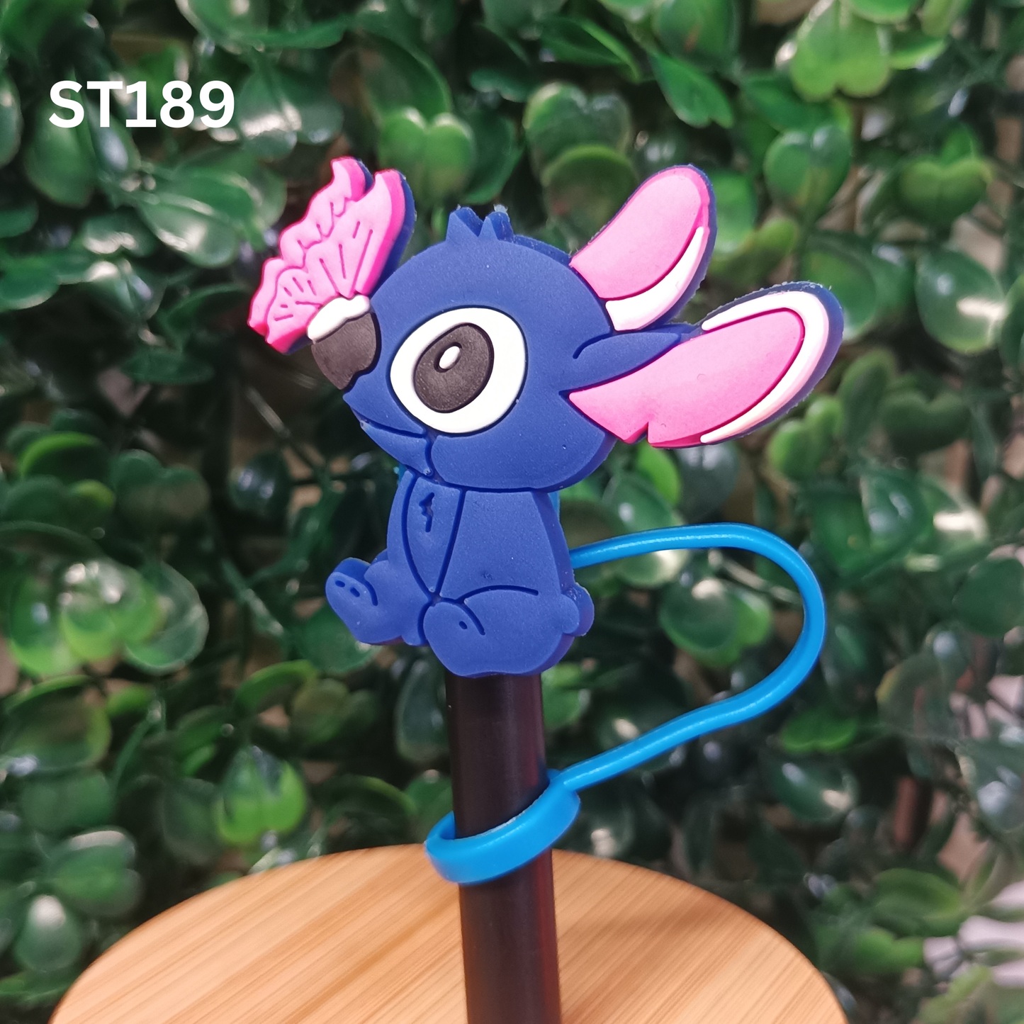 Cute Stitch with Pink Butterfly Straw Topper 10mm - Silicone Straw Cover for Stanley Cup