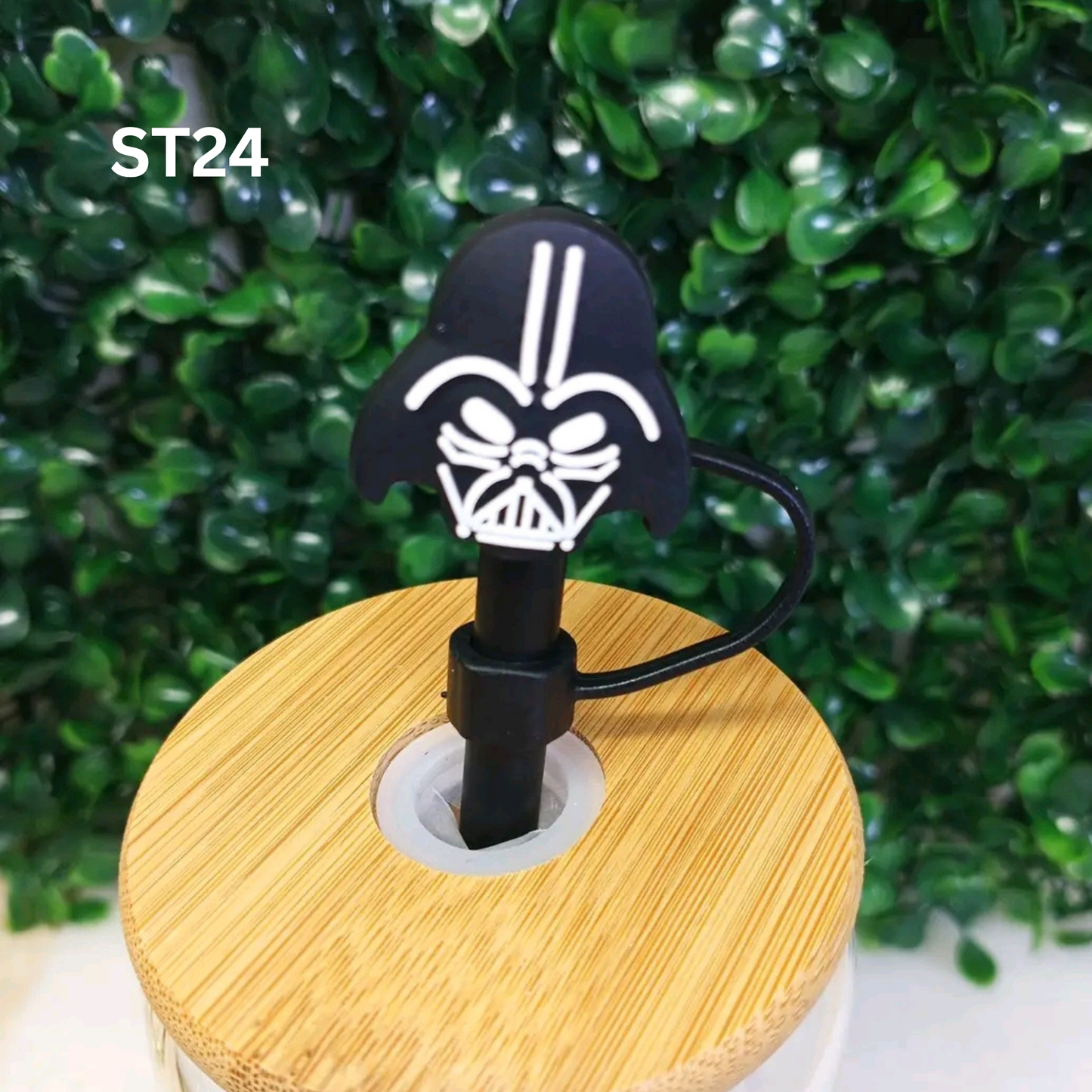Ghostly Glare Straw Topper – 8mm Silicone Tumbler Accessory