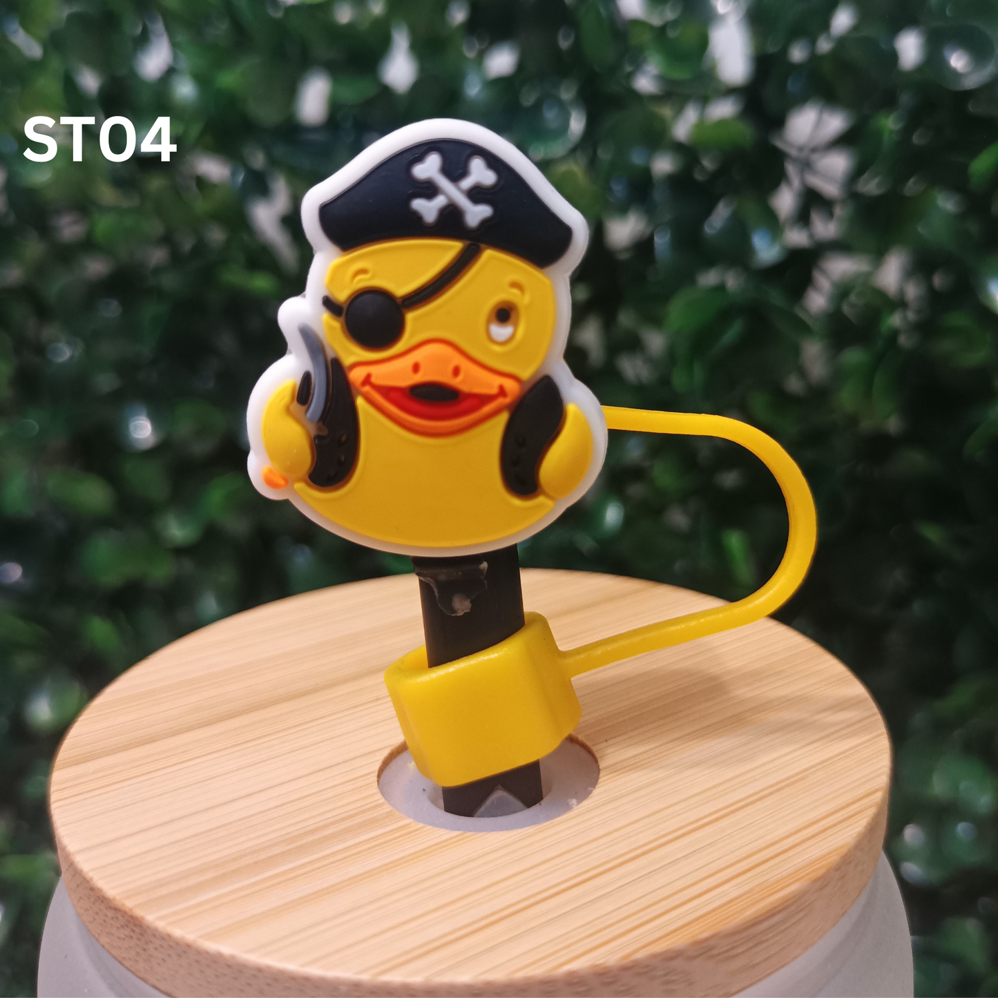 Cartoon Duck Silicone Straw Covers 10mm Reusable Drink Toppers for 30oz & 40oz Tumblers