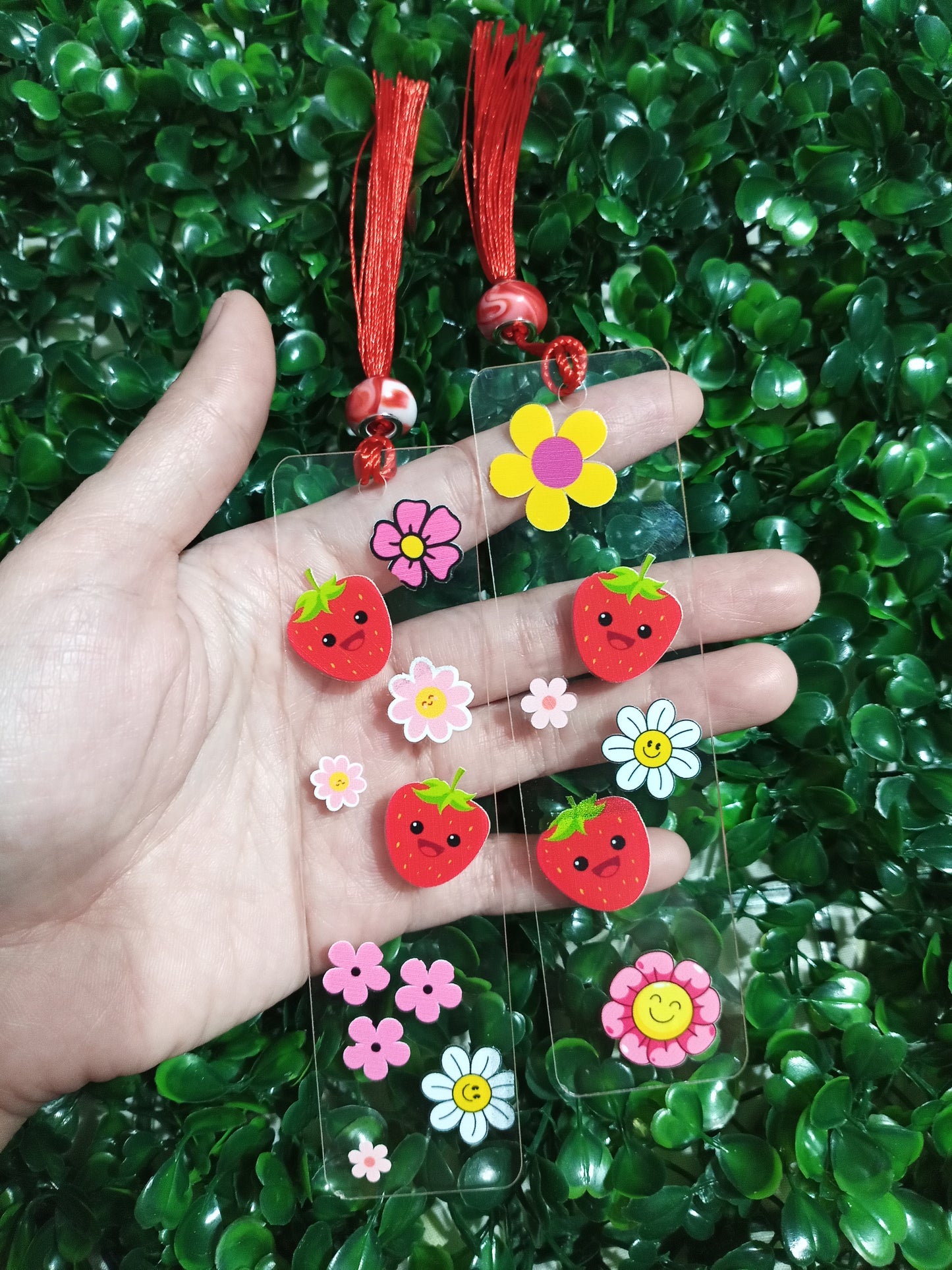Strawberry With Flowers Bookmark, Bookmark, Handmade bookmark, Cute Bookmark, Study supplies, BookDecoration, Page Marker, Cute Bookmark