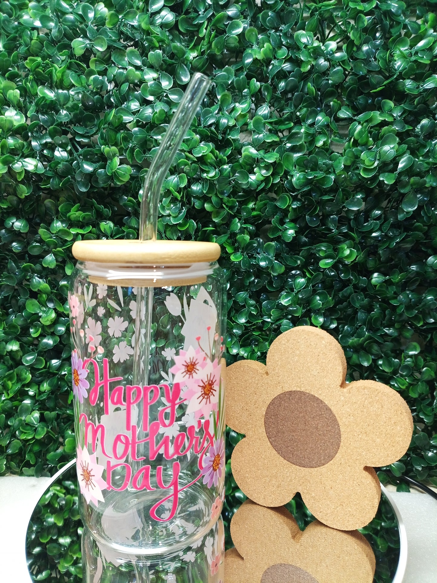 Happy Mother's day with Flowers Personalized Glass Cup 16oz & 20oz Gift For Mother's Day, Birthday,Tea, Coffee, Smoothie Glass cup