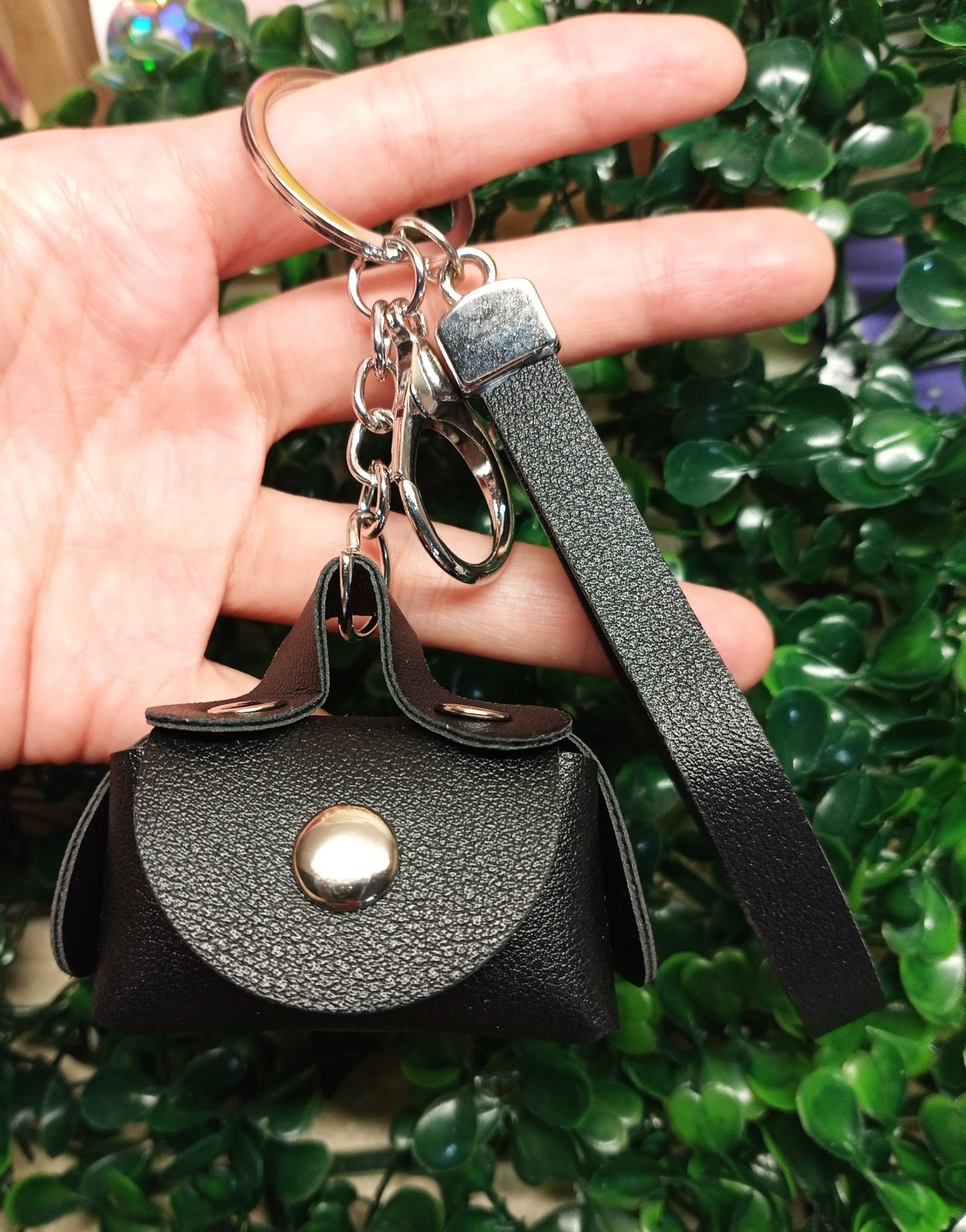 Mini bags with personalized keychains