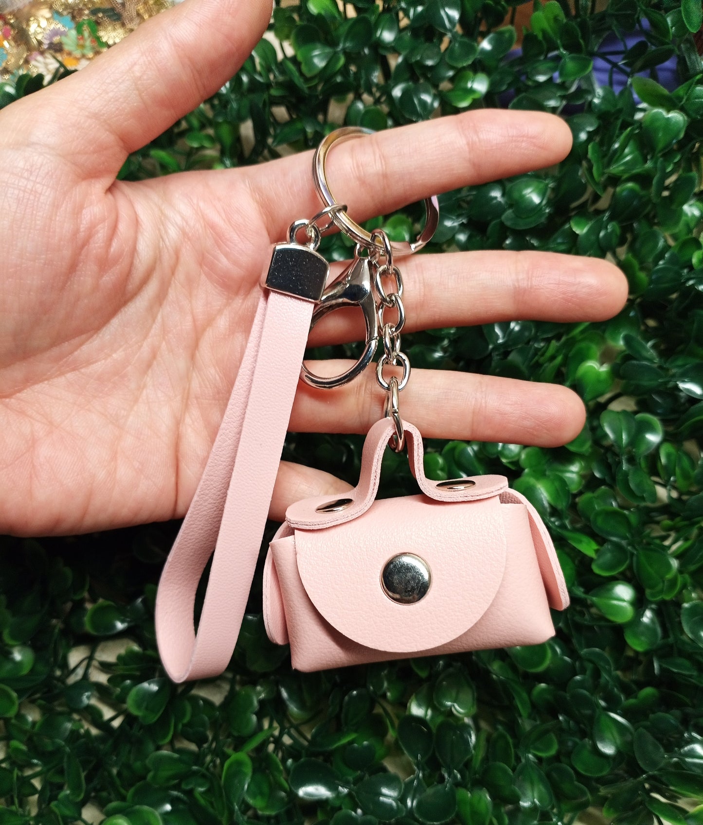 Mini bags with personalized keychains