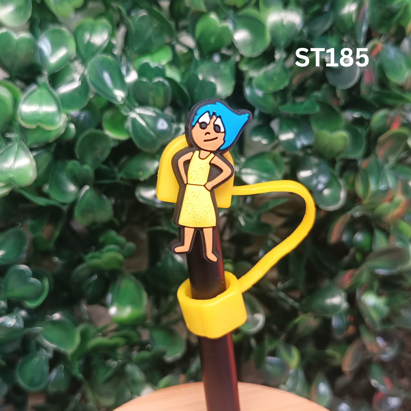 Yellow Dress Girl with Blue Hair Straw Topper - 10mm Silicone Dust Cap for Stanley Cups