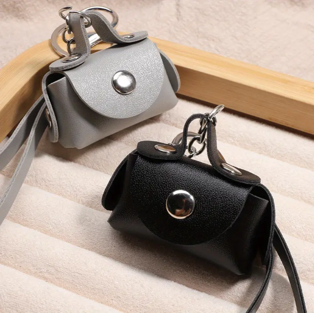Mini bags with personalized keychains